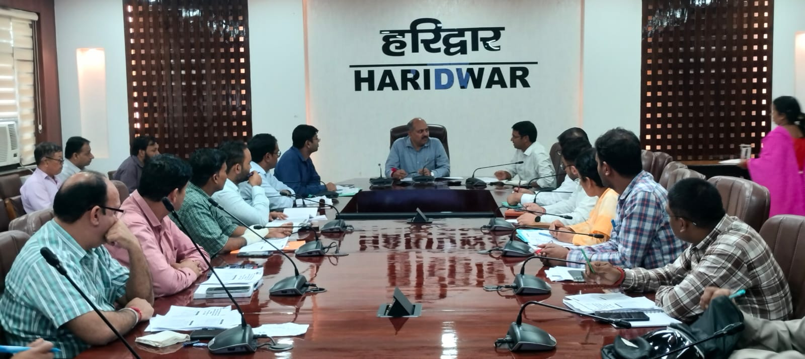 मुख्य विकास अधिकारी की अध्यक्षता में महात्मा गांधी राष्ट्रीय ग्रामीण रोजगार गारण्टी योजना की समीक्षा बैठक आयोजित की गई 2