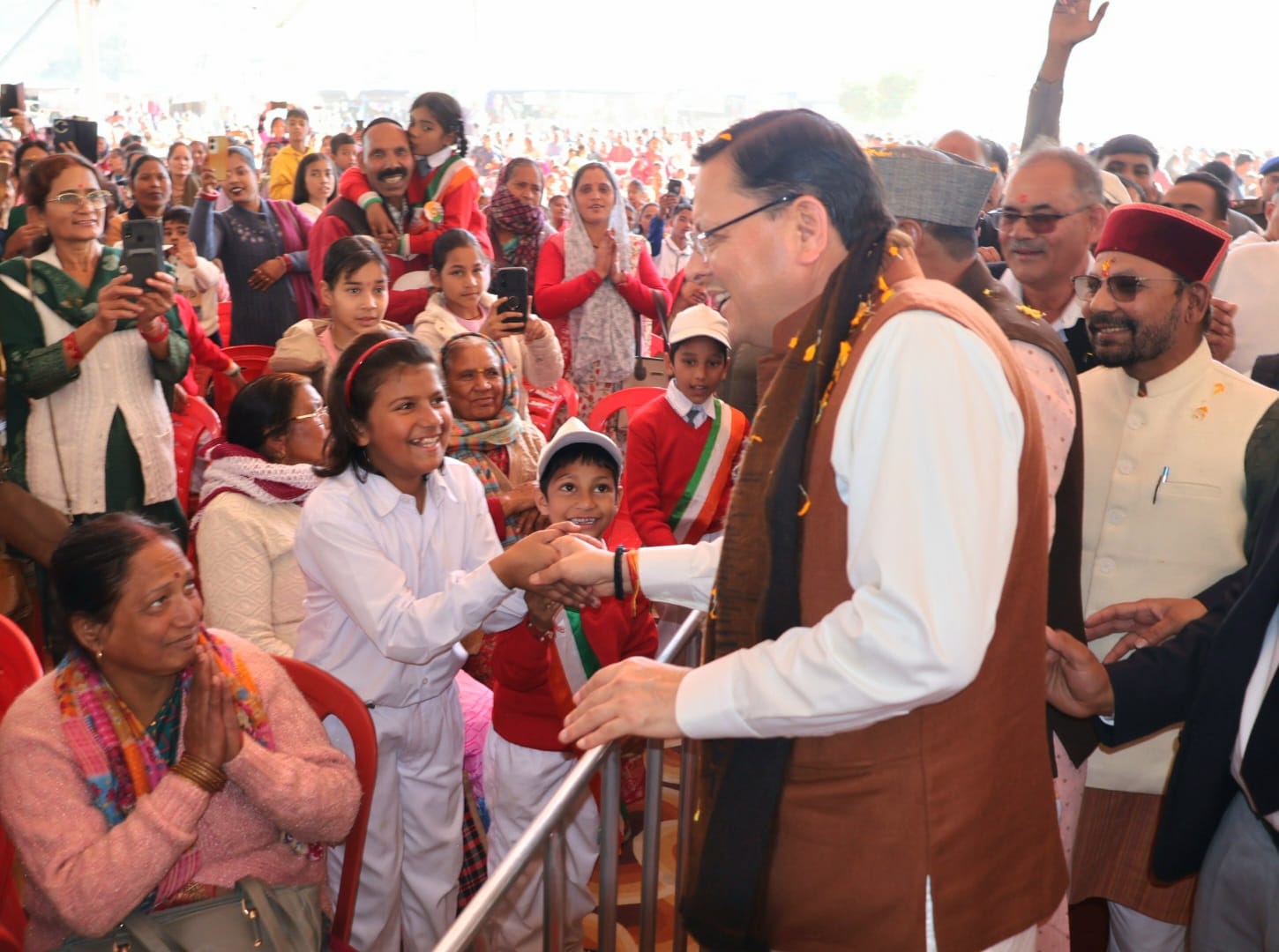 गौचर मेले जैसे आयोजन हमारी सांस्कृतिक विरासत को संजोए रखने का प्रभावी माध्यम होने के साथ ही स्थानीय 3