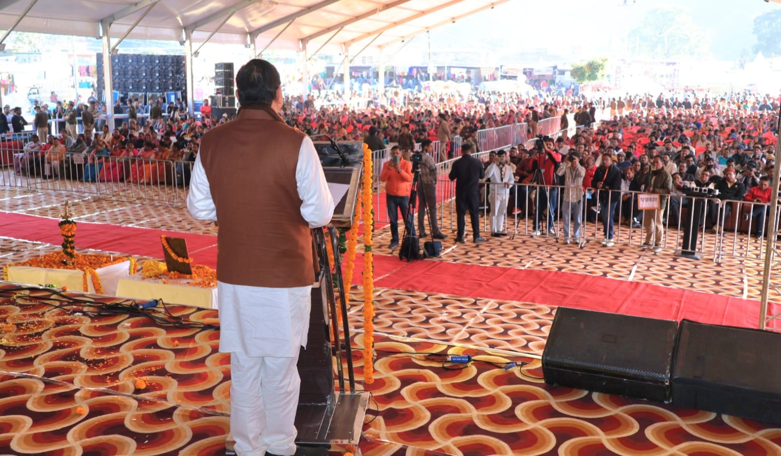 गौचर मेले जैसे आयोजन हमारी सांस्कृतिक विरासत को संजोए रखने का प्रभावी माध्यम होने के साथ ही स्थानीय 5