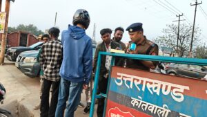 SSP हरिद्वार नवनीत सिंह के निर्देश पर ज़िले भर में चलाया जा रहा सघन चेकिंग अभियान