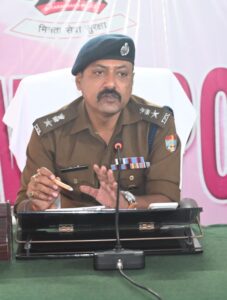 नवनियुक्त एसएसपी हरिद्वार द्वारा जनपद के पुलिस जीओज एंव एसओज के साथ आयोजित की बैठक
