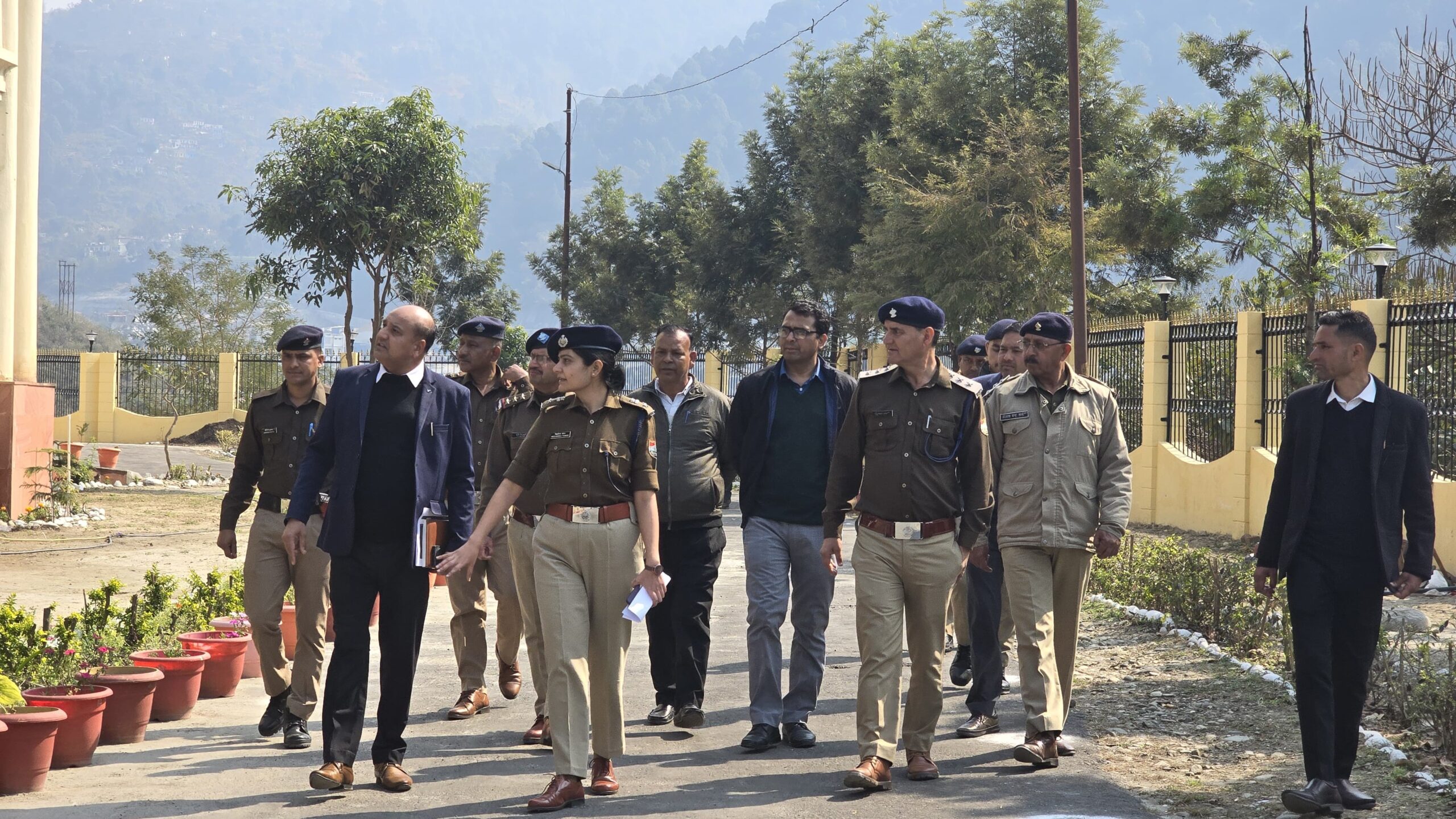 रुद्रप्रयाग पुलिस ने शुरू किया सघन चेकिंग अभियान व किये गये सुरक्षा के कड़े इंतजाम 5