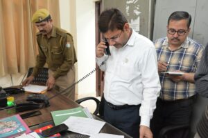 जिला प्रशासन की बड़ी कार्यवाही: 17 गैस एजेंसियों, 45 प्रतिष्ठानों; 05 पेट्रोलपम्प का औचक निरीक्षण; 19 गैस सिलेंडर जब्त; गैस की कालाबाजारी में 02 गिरफ्तार; 2 मुकदमें दर्ज 