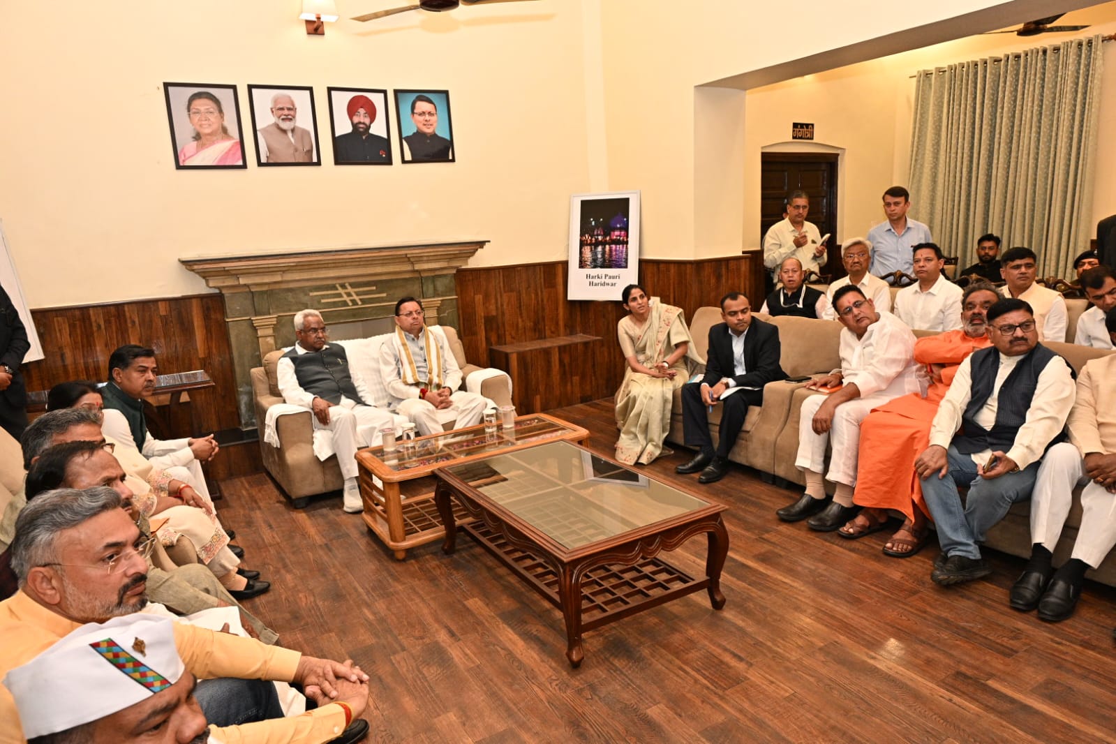 कुंभ मेला 2027 की तैयारियों की मुख्यमंत्री ने की समीक्षा 8