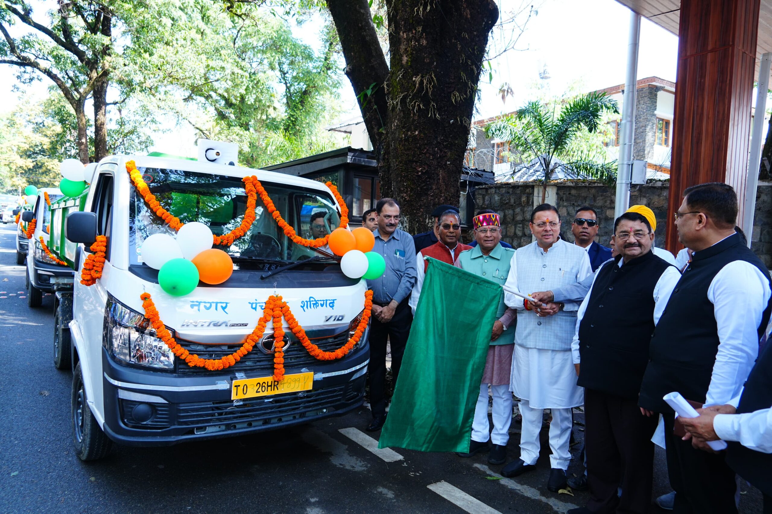 मुख्यमंत्री ने 63 सफाई निरीक्षकों को प्रदान किए नियुक्ति पत्र 5