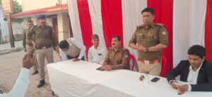 SSP हरिद्वार के निर्देश पर आगामी ईद पर्व के दृष्टिगत हरिद्वार पुलिस द्वारा की जा रही है बैठक
