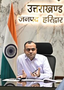 चार धाम यात्रा एवं कांवड़ मेले के दृष्टिगत लोनिवि एवं राष्ट्रीय राजमार्ग को  सितंबर तक सभी सड़कों को प्राथमिकता से गड्ढा मुक्त किया जाए जिलाधिकारी