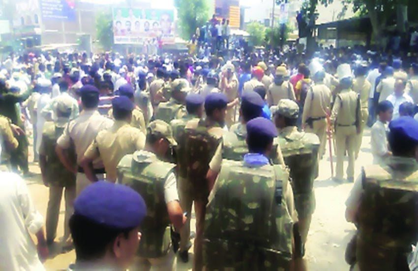 10 वर्षों से फरार चल रहे 02 वारंटी पुलिस ने दबोचे, 2016 में हुए “लंढौरा बवाल” के थे मुख्य आरोपी 3