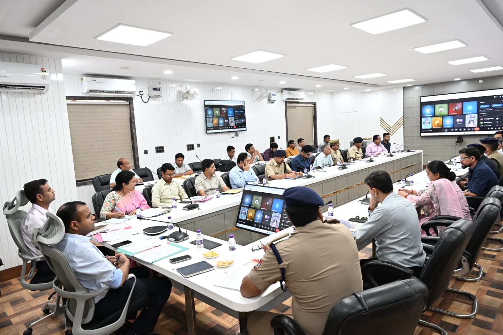 आगामी मानसून से पूर्व तैयारियों एवं आपदा प्रबंधन को सुदृढ़ करने के लिए जिला प्रशासन अलर्ट 7