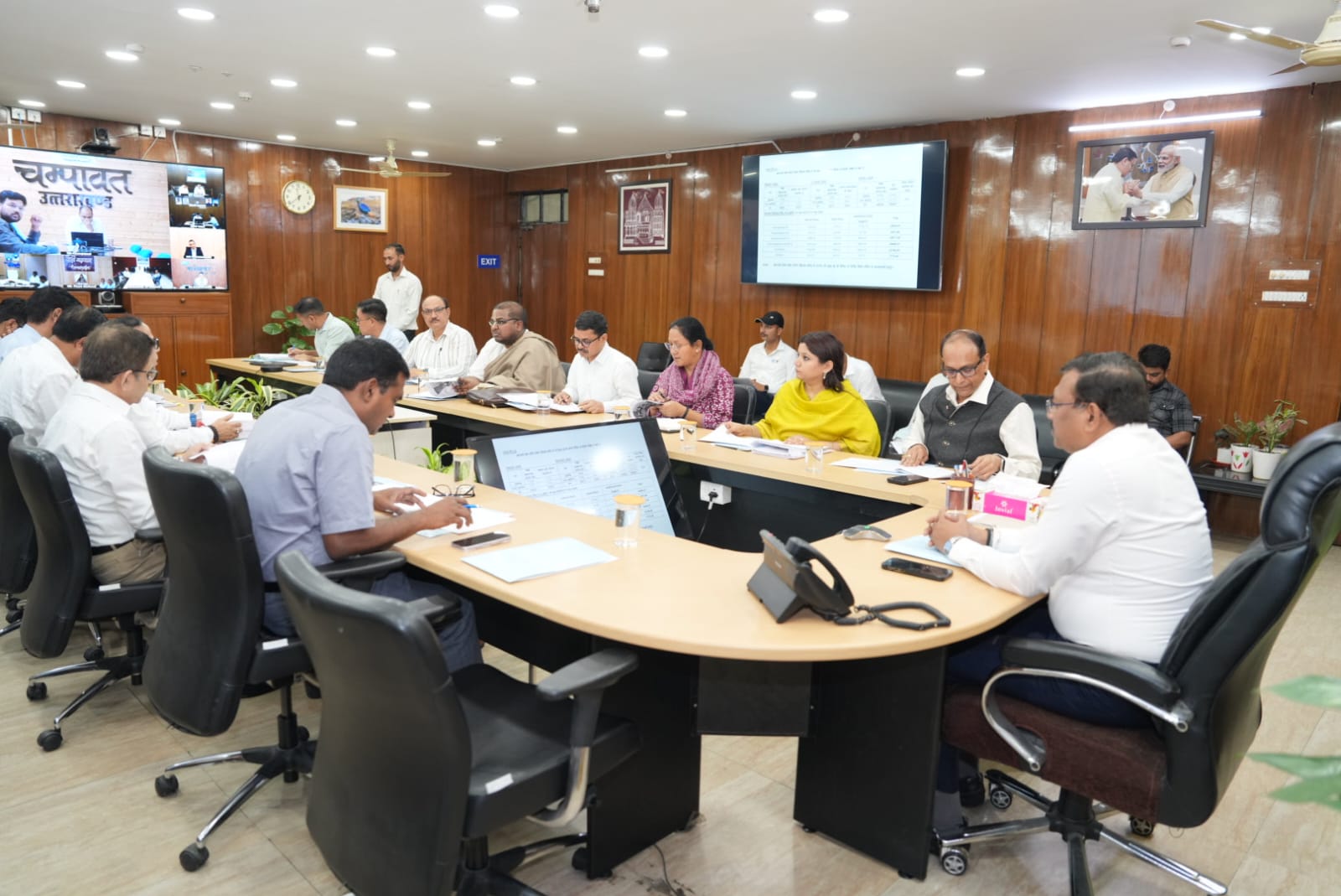 मुख्य सचिव की अध्यक्षता में राज्य स्तरीय क्रियान्वयन एवं अनुश्रवण समिति की बैठक सम्पन्न हुयी 2