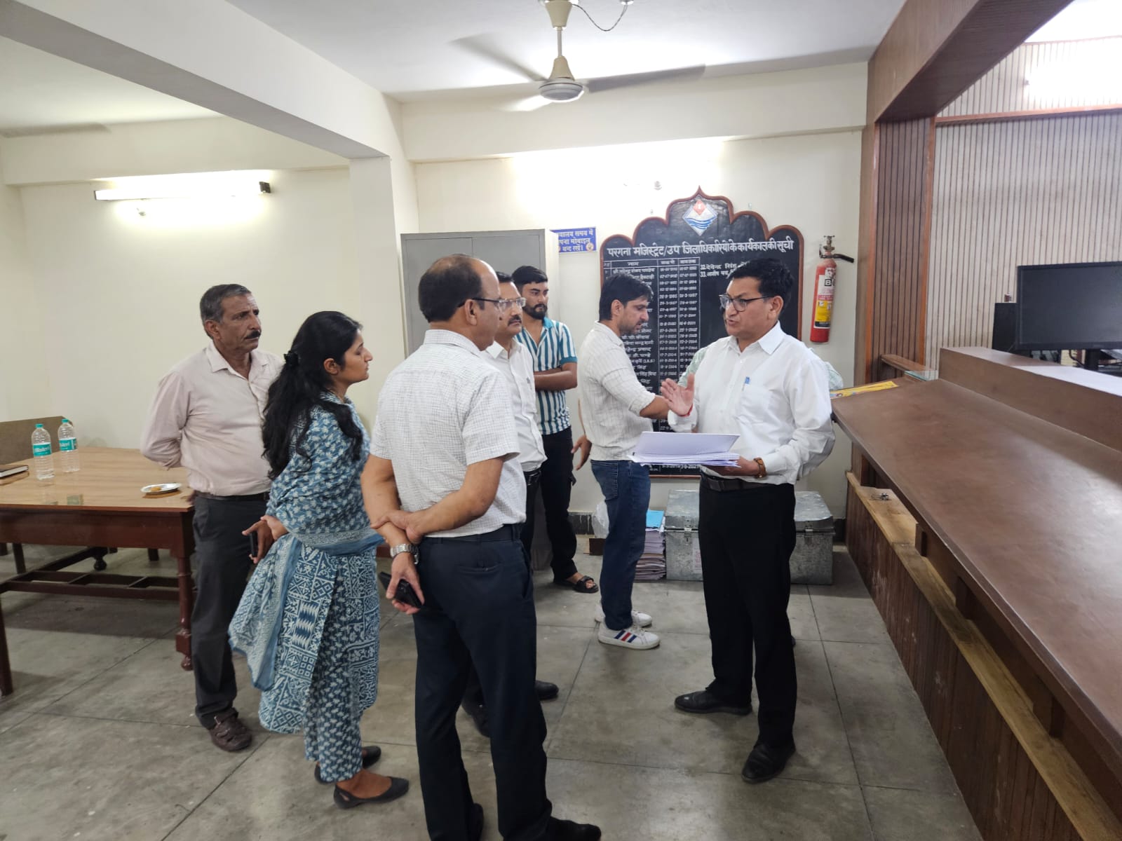 नरेंद्रनगर नगर पालिका चुनाव हेतु नामांकन प्रक्रिया जारी, एडीएम ने लिया व्यवस्थाओं का जायजा 2