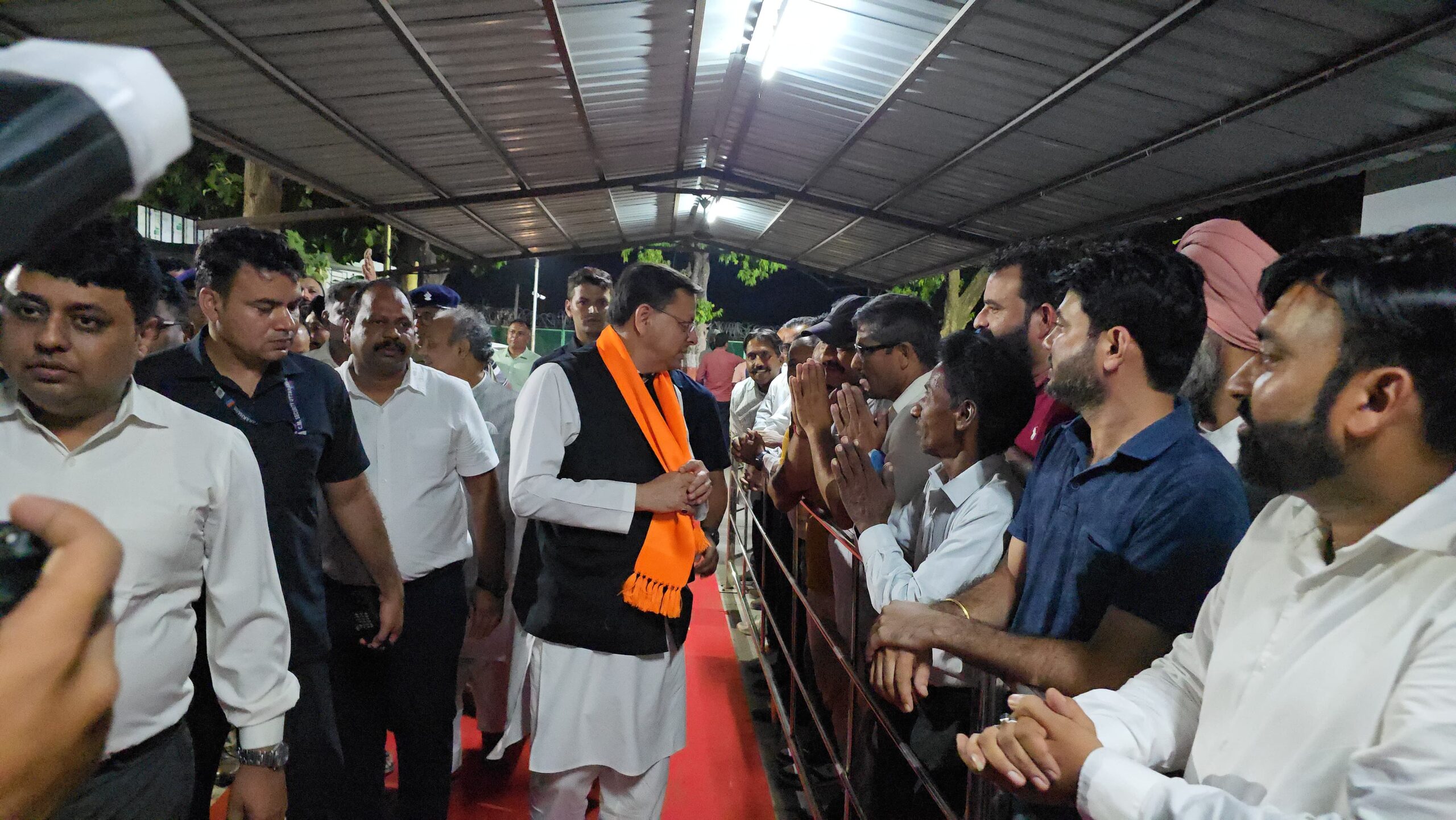 मुख्यमंत्री पुष्कर सिंह धामी अपने दो दिवसीय भ्रमण पर शनिवार को खटीमा पहुंचे 3