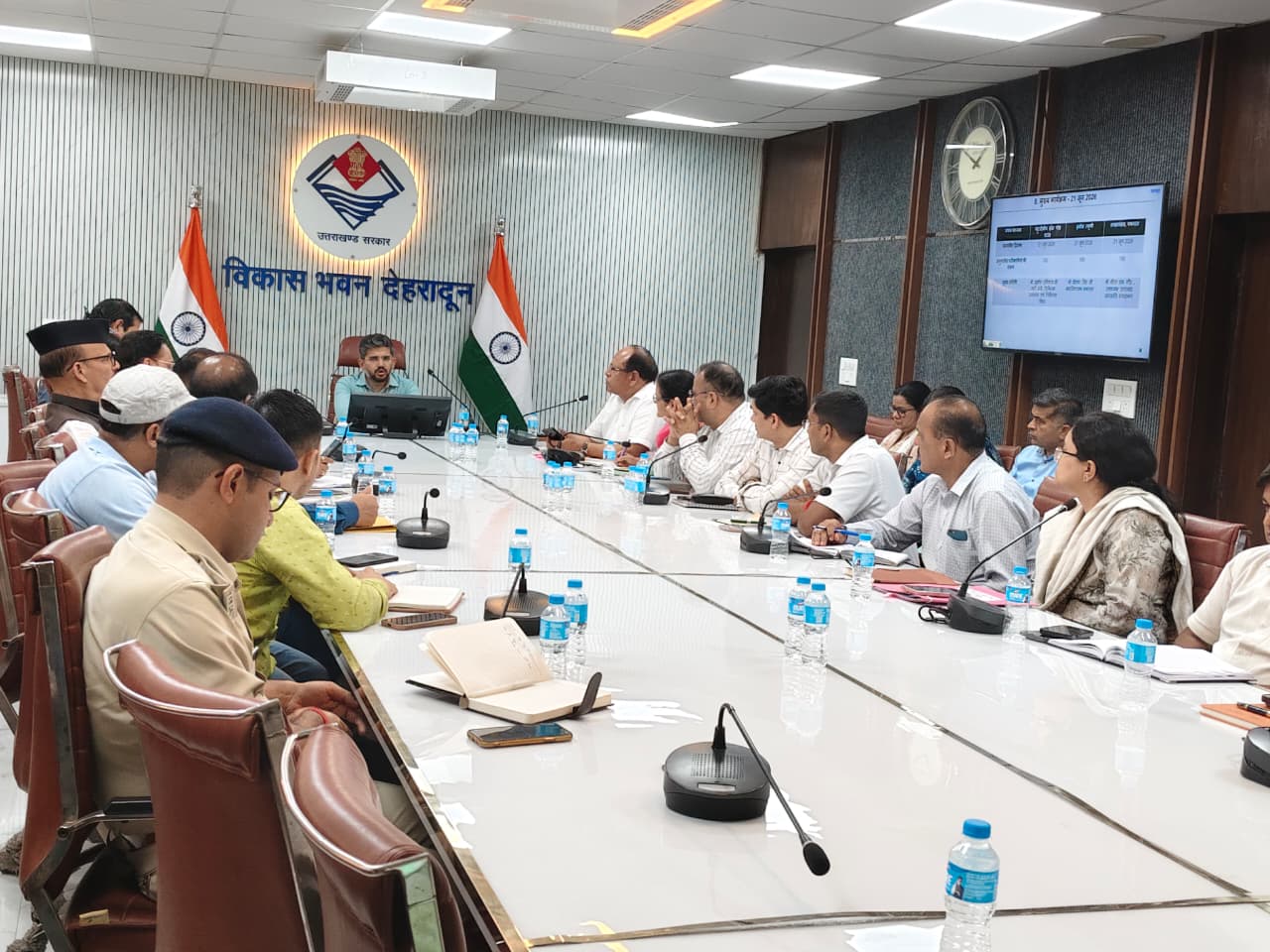 अंतरराष्ट्रीय योग दिवस के सफल आयोजन हेतु तैयारियां तेज, सीडीओ ने विभागों को दिए समन्वय के निर्देश