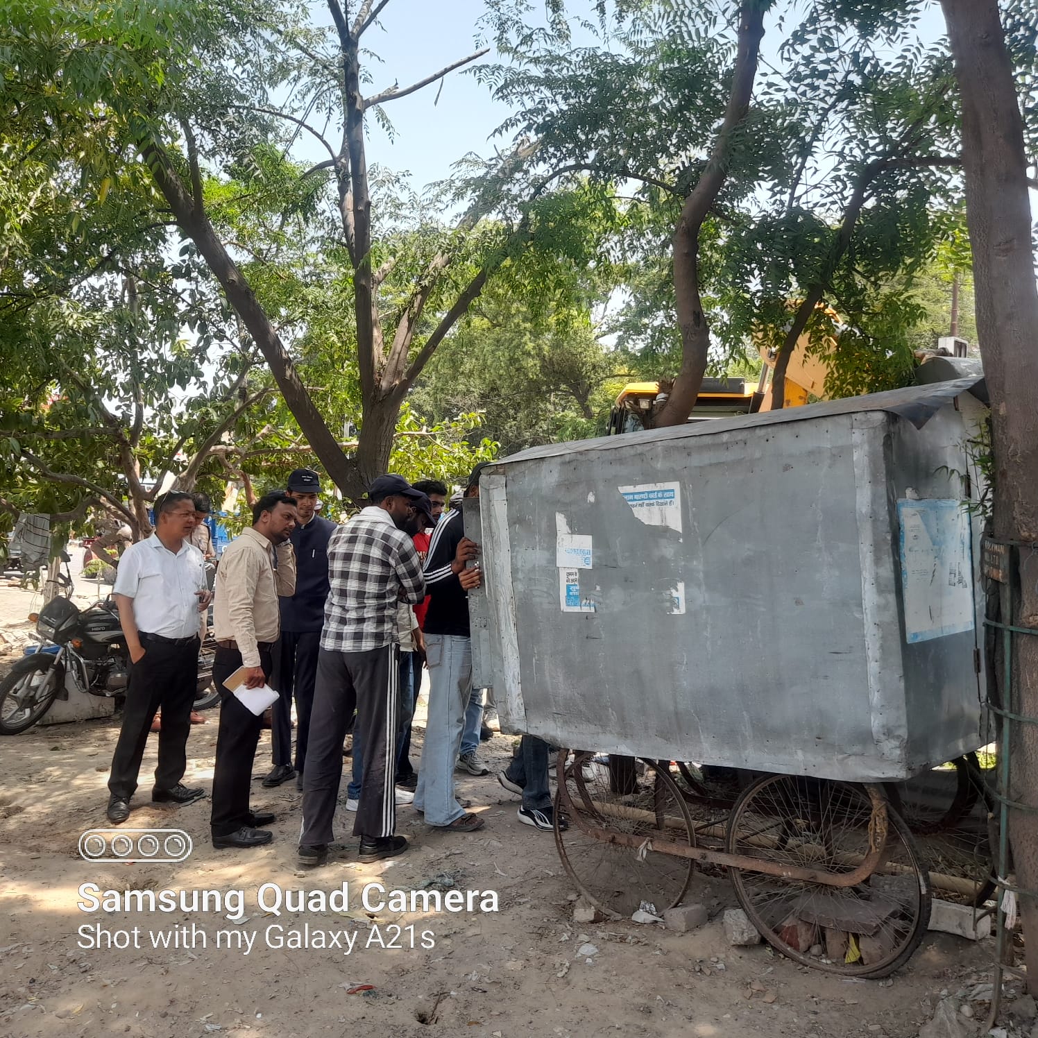मुख्यमंत्री निर्देशन में जनपद में चलाया जा रहा है अतिक्रमण हटाओ अभियान 2