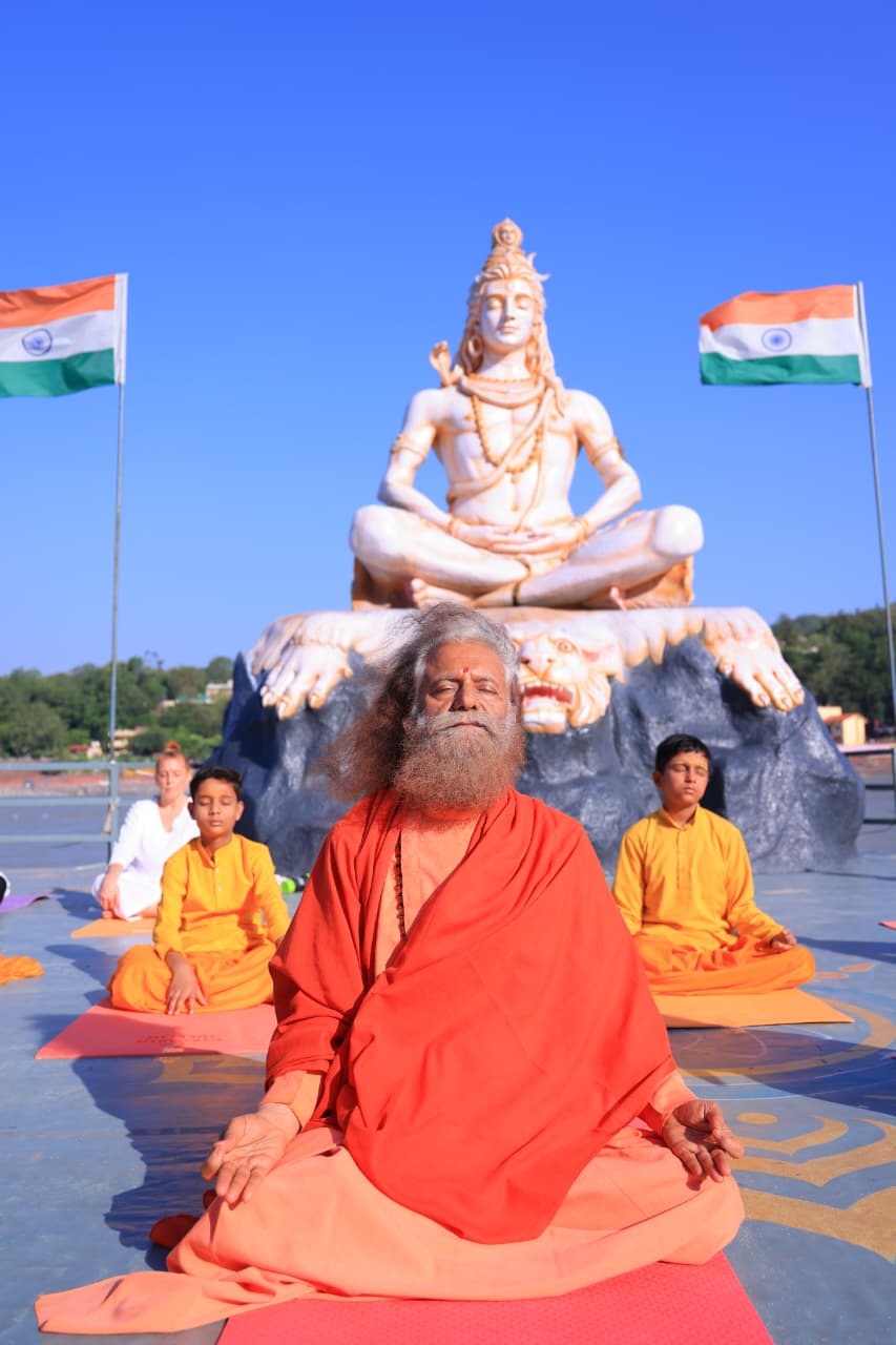 परमार्थ निकेतन, ऋषिकेश में 12वें अंतर्राष्ट्रीय योग दिवस के उपलक्ष्य में भव्य एवं दिव्स सात दिवसीय काउंटडाउन कार्यक्रम का आयोजन 5