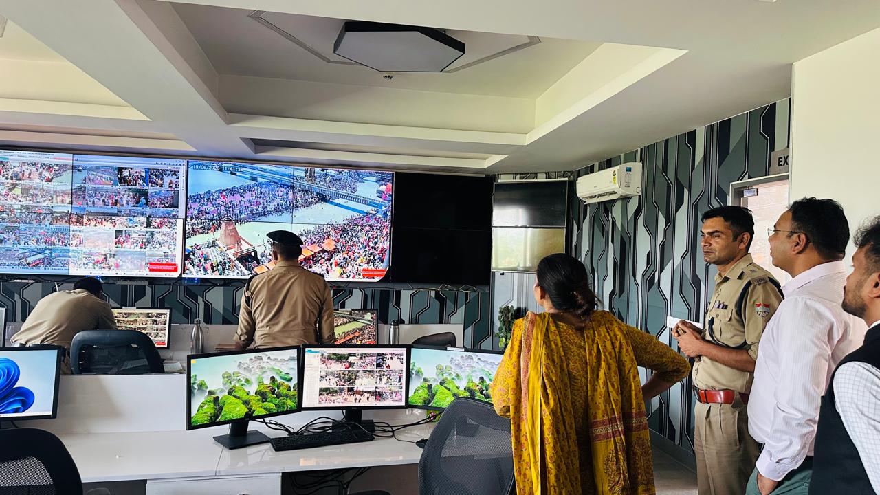 सोमवती अमावस्या पर उमड़ी आस्था की भीड-कुंभ प्रबंधन की रणनीति को परखने का बना महत्वपूर्ण अवसर 3