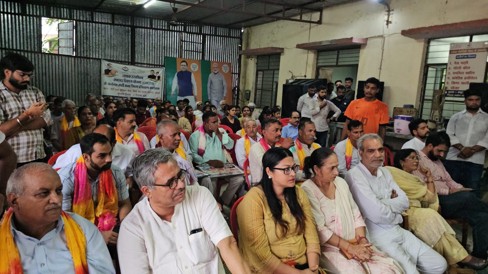 माटी कला से जुड़े कारीगरों की आर्थिकी मजबूत करने के लिए सरकार प्रतिबद्ध: कैबिनेट मंत्री भरत सिंह चौधरी 5
