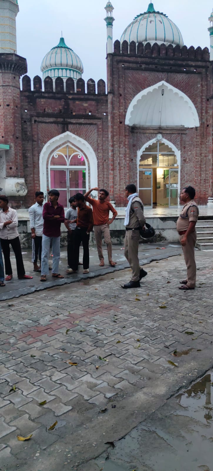 बिना अनुमति एवं निर्धारित मानकों के विपरीत संचालित लाउडस्पीकरों पर की गई कार्रवाई 4