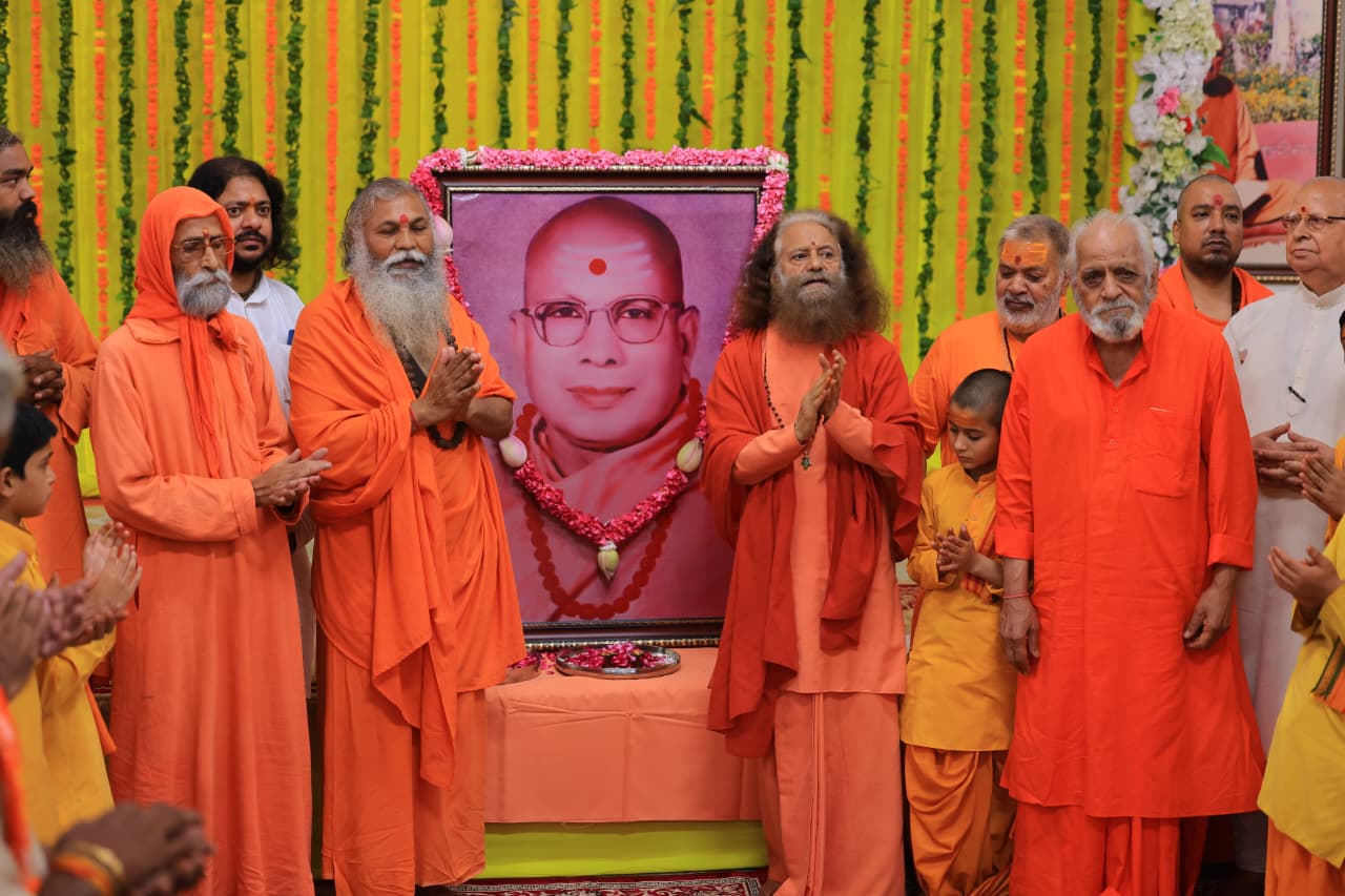 महामण्डलेश्वर स्वामी शुकदेवानन्द सरस्वती जी महाराज का निर्वाण महोत्सव श्रद्धा, सेवा और सनातन संस्कृति के दिव्य उत्सव के रूप में सम्पन्न 2