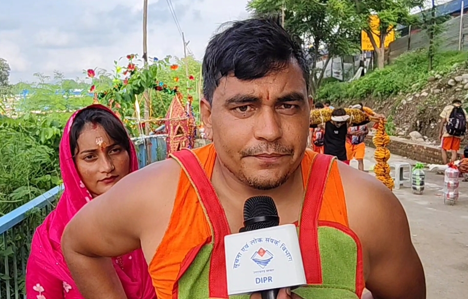 राज्य सरकार एवं जिला प्रशासन द्वारा उपलब्ध कराई जा रही सुविधाओं एवं व्यवस्थाओं की शिवभक्तों कांवड़ियों द्वारा खुल कर की जा रही है सराहना 2