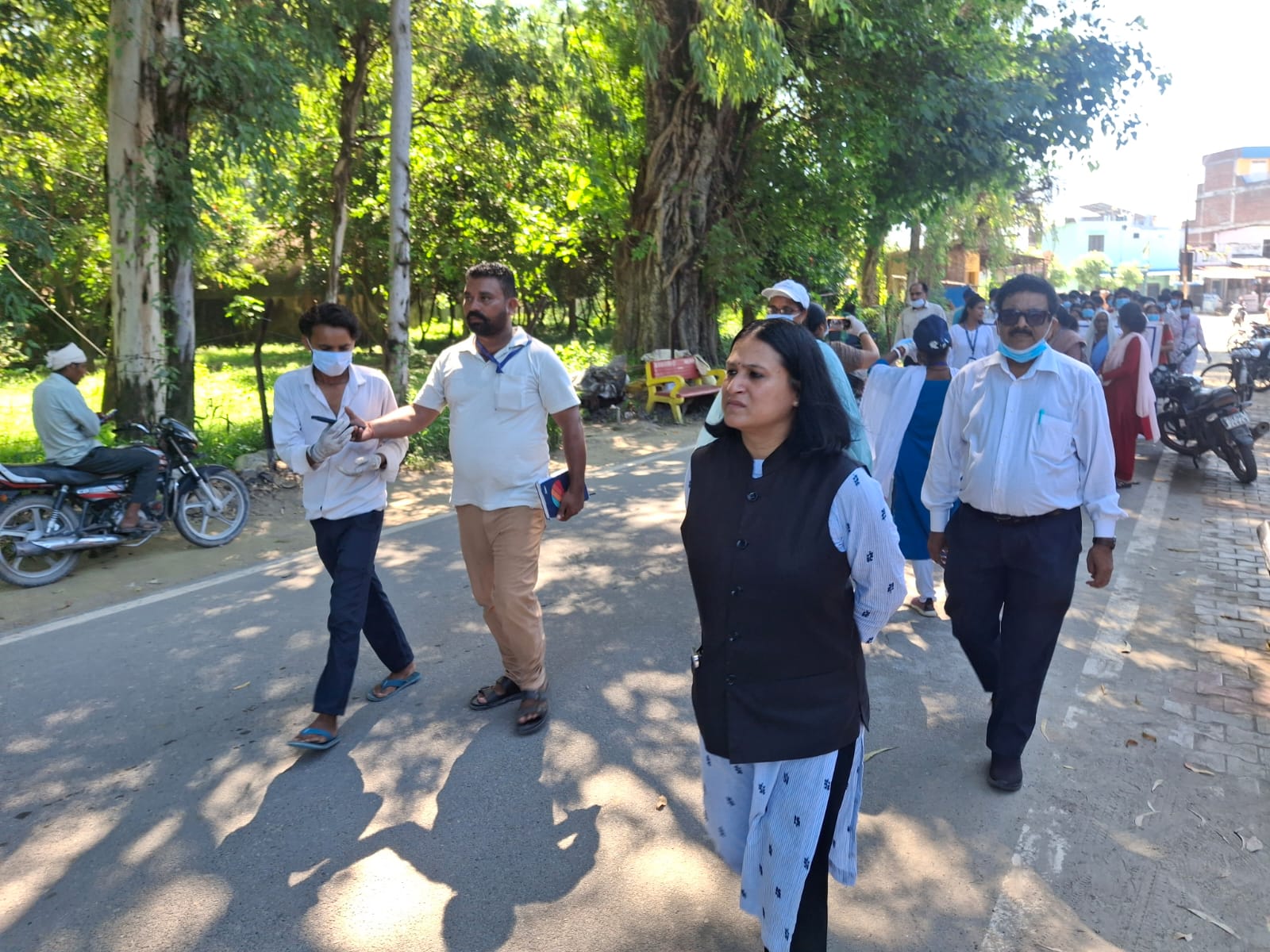अंतरराष्ट्रीय युवा दिवस के उपलक्ष्य में गुलरभोज, गदरपुर में साइबर सुरक्षा जागरूकता कार्यक्रम एवं सिंचाई विभाग के सहयोग से स्वच्छता जागरूकता कार्यक्रम का आयोजन 5