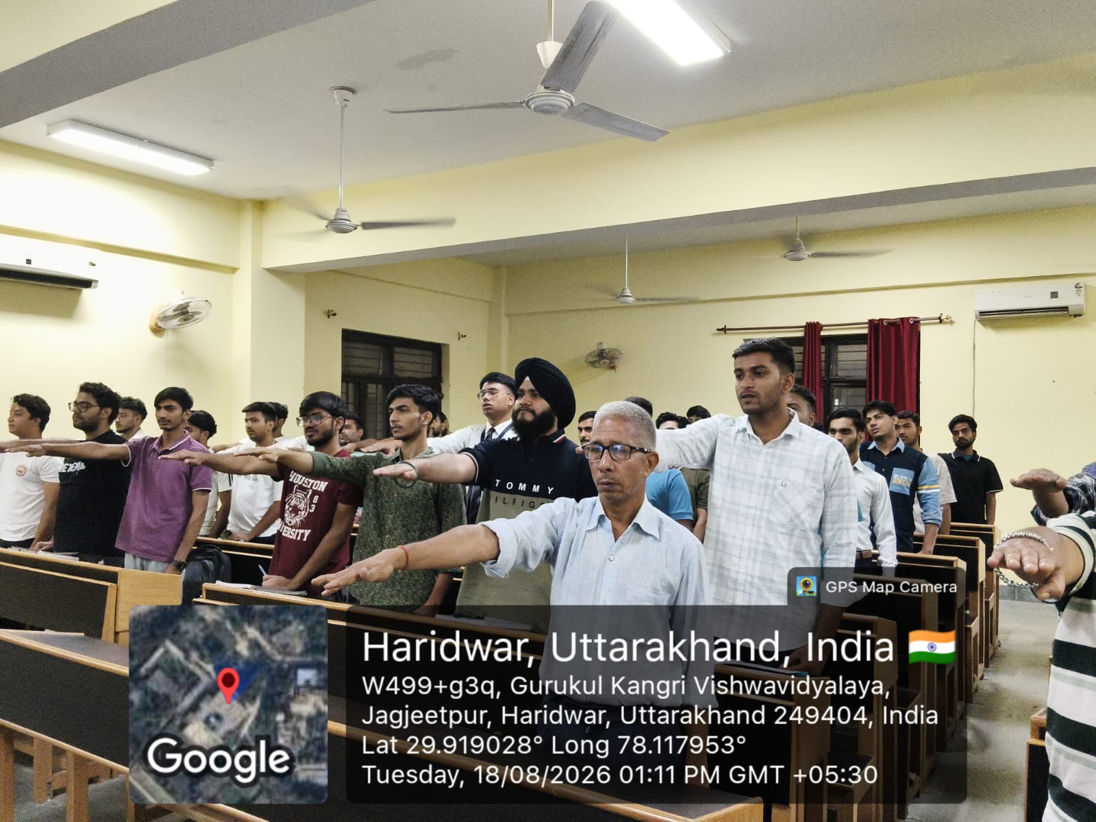 गुरुकुल कांगड़ी विश्वविद्यालय में नशा मुक्ति अभियान के तहत हुआ शपथ ग्रहण समारोह 6