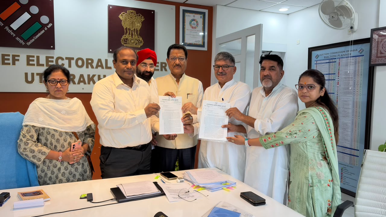 कांग्रेस प्रतिनिधिमंडल ने की मुख्य निर्वाचन अधिकारी से भेंट