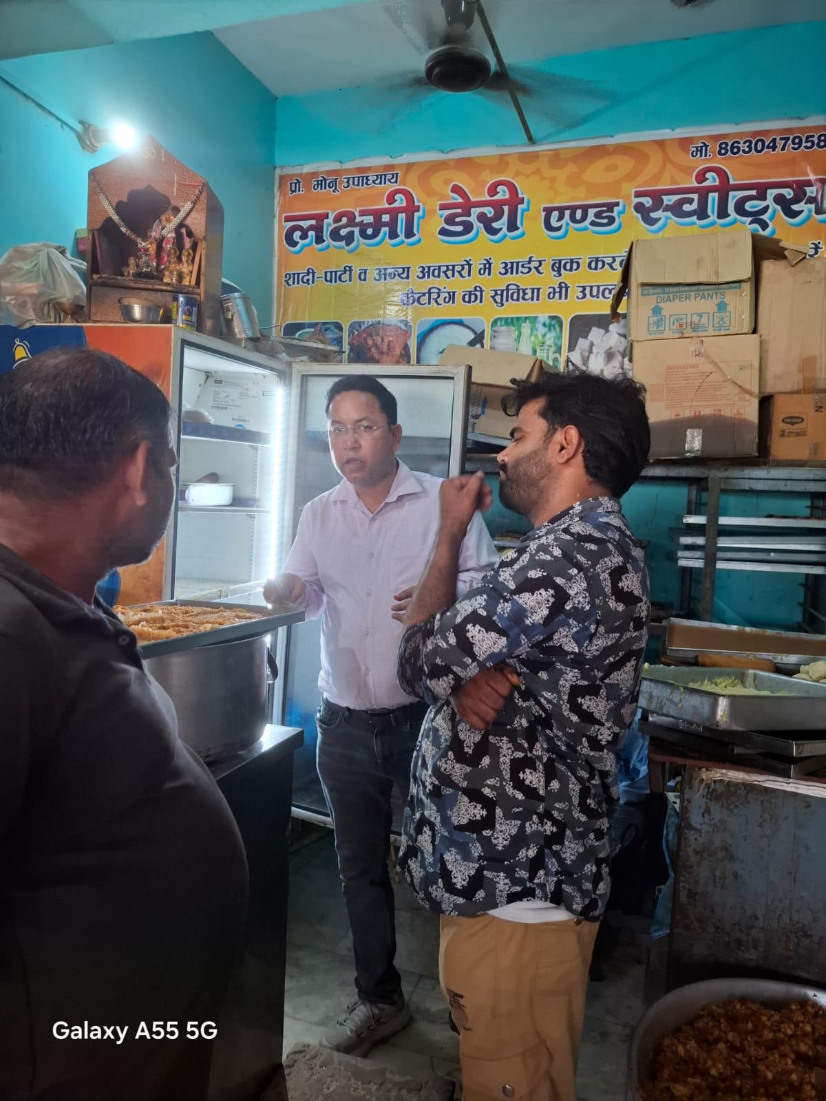 खाद्य सुरक्षा विभाग द्वारा निरन्तर की जा रही है छापेमारी की कार्रवाई 2