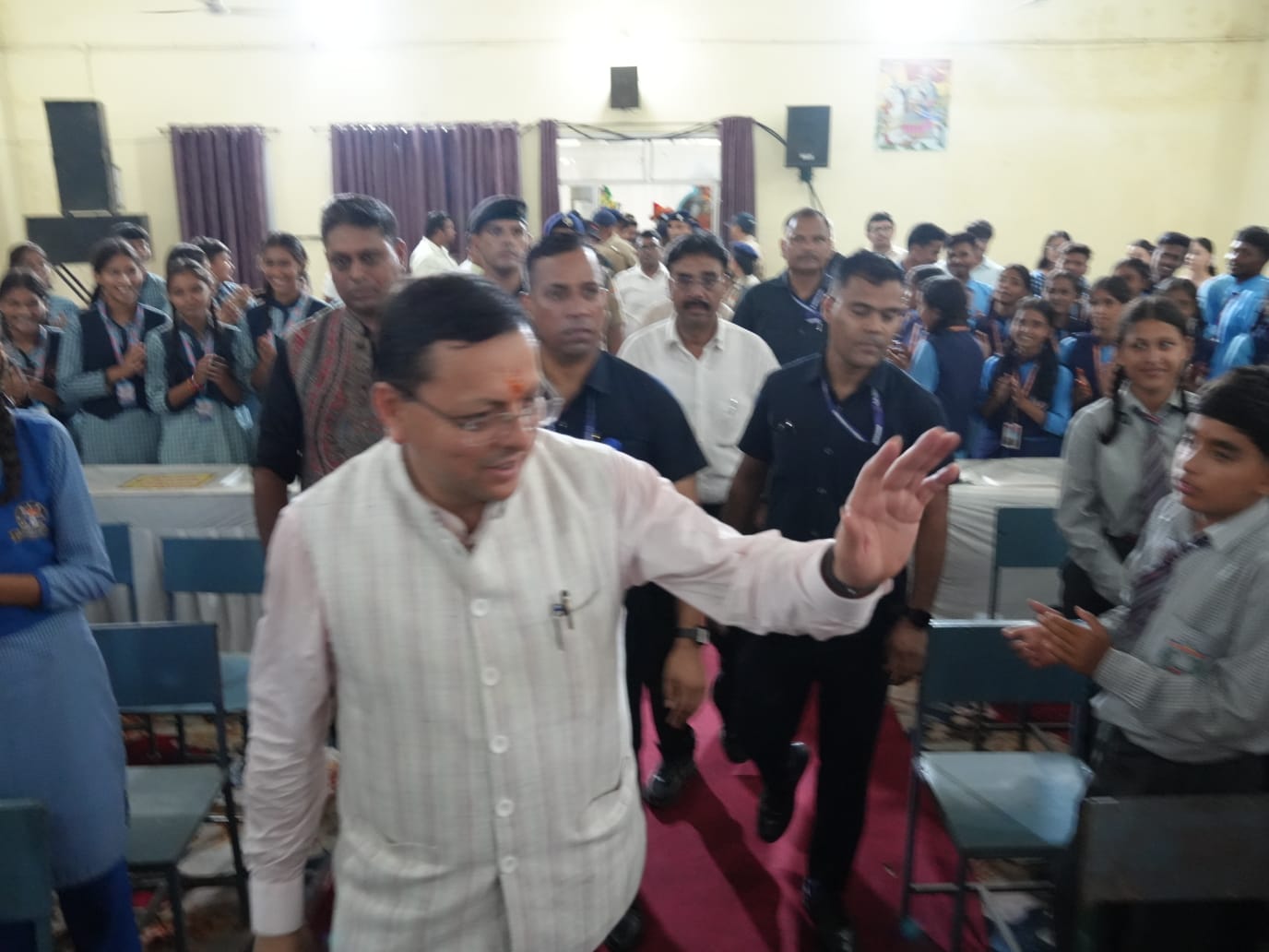 युवाओं ने किया मुख्यमंत्री के साथ किया समकालीन विषयों पर प्रत्यक्ष एवं निर्भीक संवाद 5