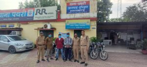 हुड़दंग मचा रहे बाइकर्स पर चला हरिद्वार पुलिस का डंडा