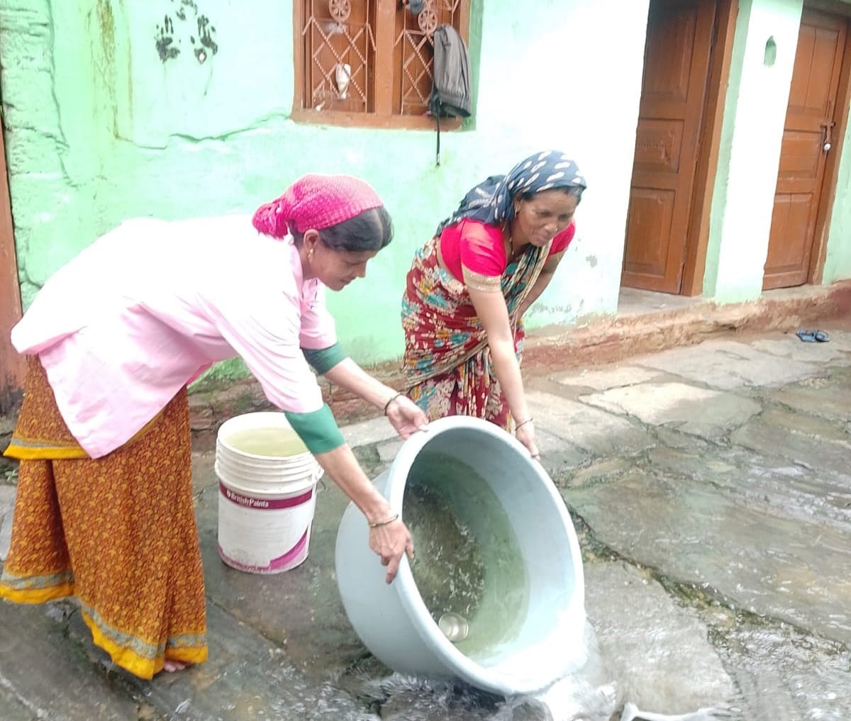 जनपद ने ठोस अपशिष्ट प्रबंधन के प्रभावी क्रियान्वयन को लेकर जिलाधिकारी ने की समीक्षा बैठक 4