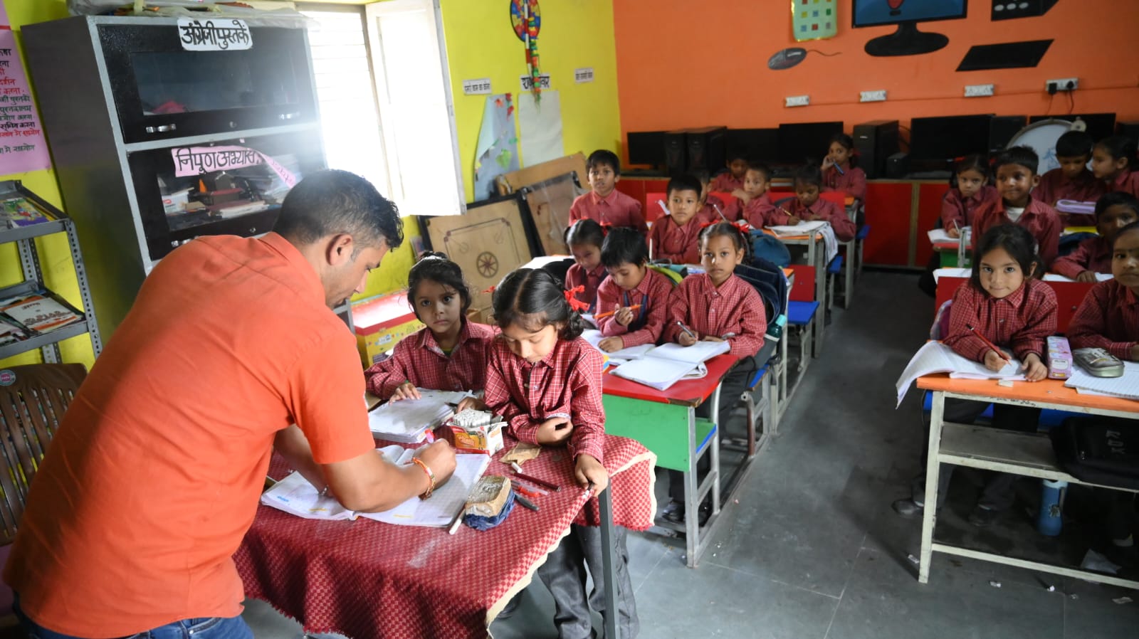 स्मार्ट कक्षाओं से खेल मैदान तक, ढुंगीधार स्कूल में निखर रही नौनिहालों की प्रतिभा 3