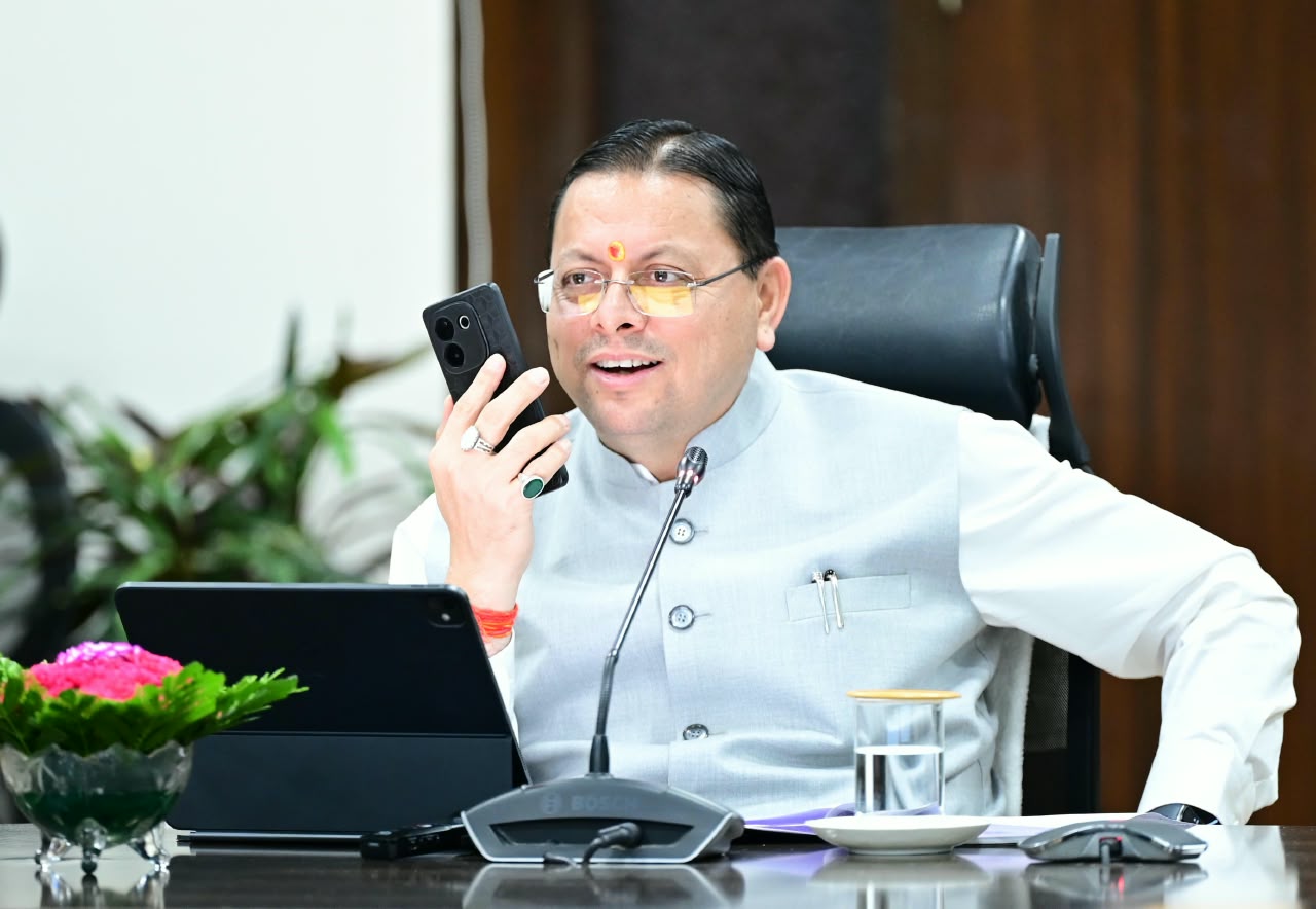 सीएम हेल्पलाइन पर प्राप्त जन शिकायतों का समयबद्ध एवं संतोषजनक निस्तारण सुनिश्चित किया जाए : मुख्यमंत्री 2