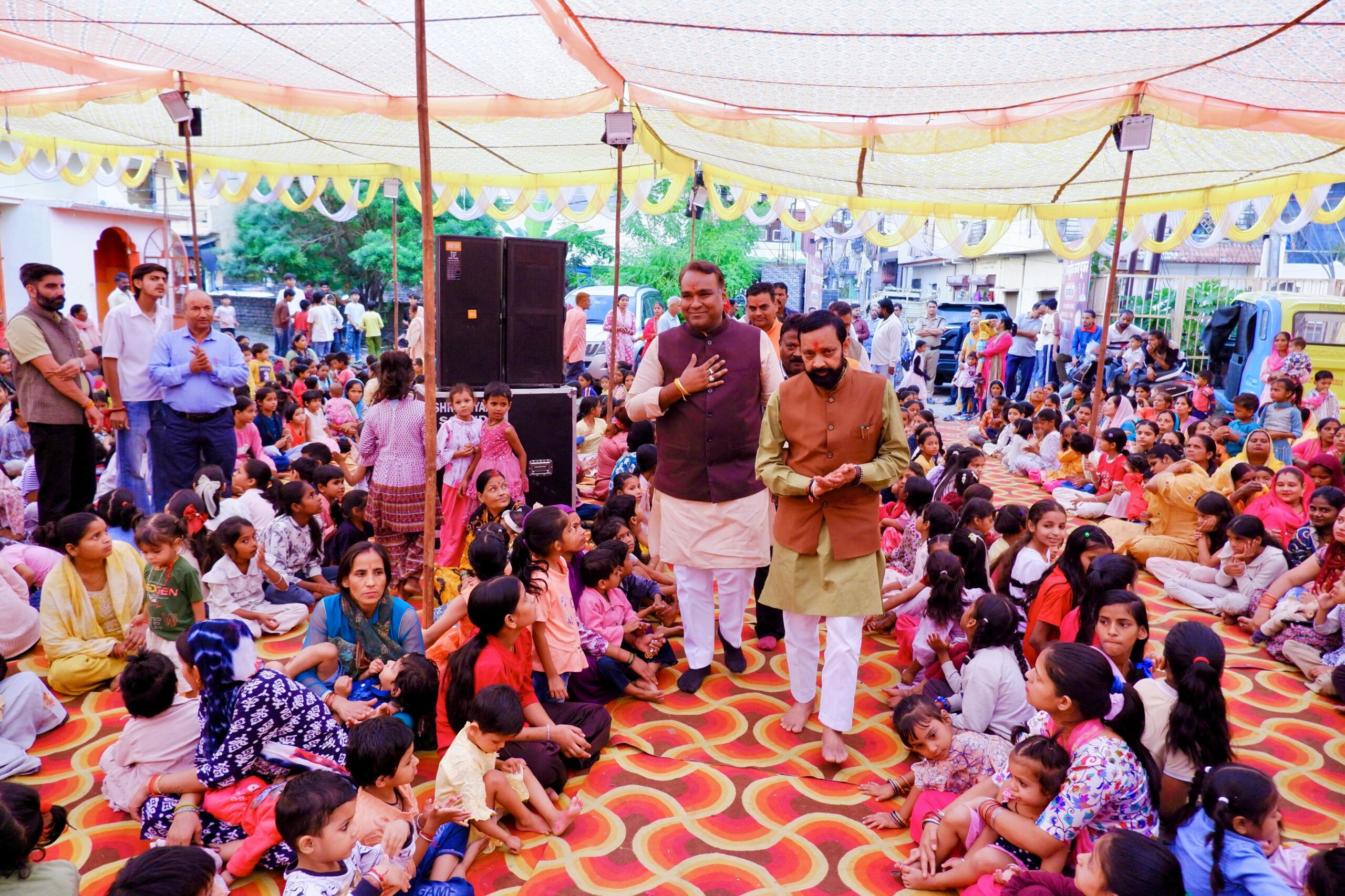 सिद्धार्थ उमेश अग्रवाल के नेतृत्व में शारदीय नवरात्रि पर 11,000 कन्या पूजन का संकल्प जारी, पांचवें दिन पटेल नगर और पंडितवाड़ी में हुए भव्य आयोजन 2