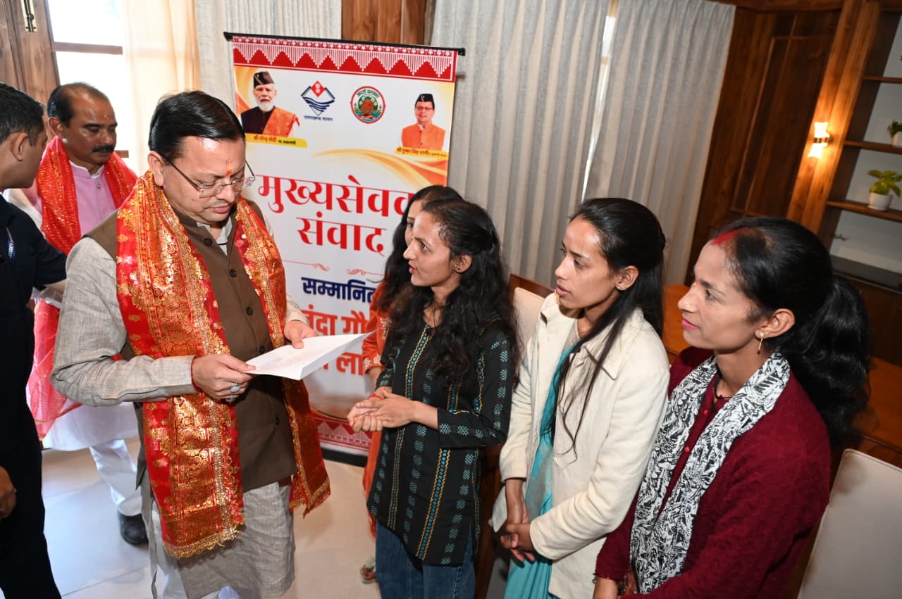 मुख्यमंत्री श्री पुष्कर सिंह धामी ने चम्पावत को दी लगभग 96 करोड़ रुपये की 16 विकास योजनाओं की सौगात 4