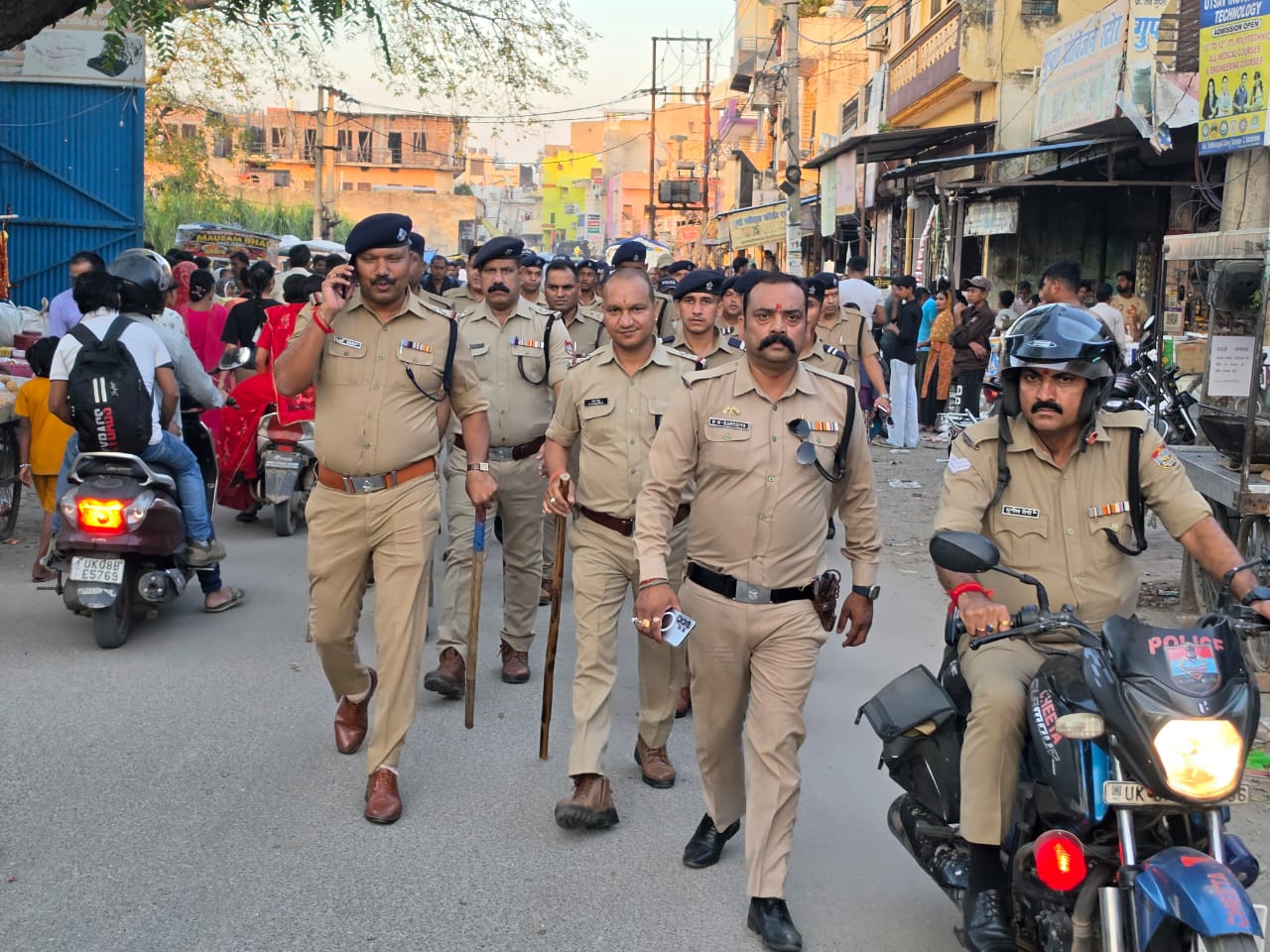 आगामी त्योहारों के मद्देनज़र हरिद्वार पुलिस अलर्ट 12