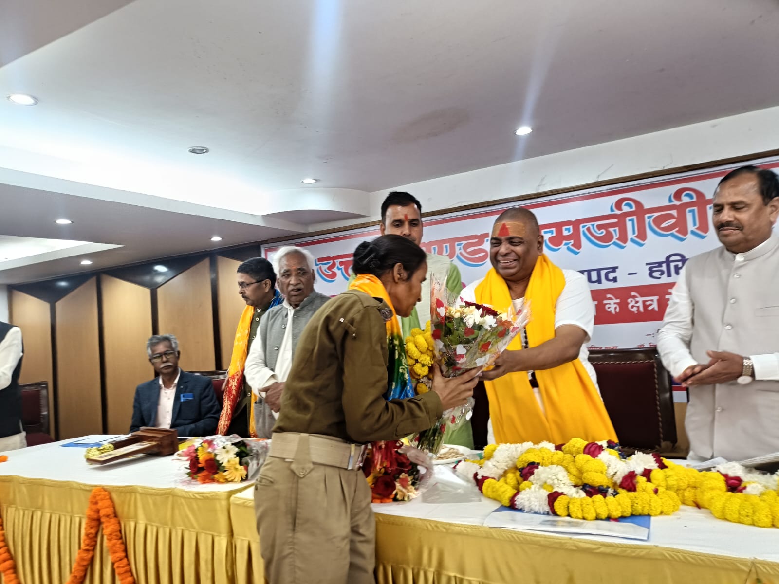 हरिद्वार में ‘आर्टिफिशियल इंटेलिजेंस: पत्रकारिता के क्षेत्र में चुनौतियां एवं अवसर’ विषय पर एक दिवसीय संगोष्ठी आयोजित 3