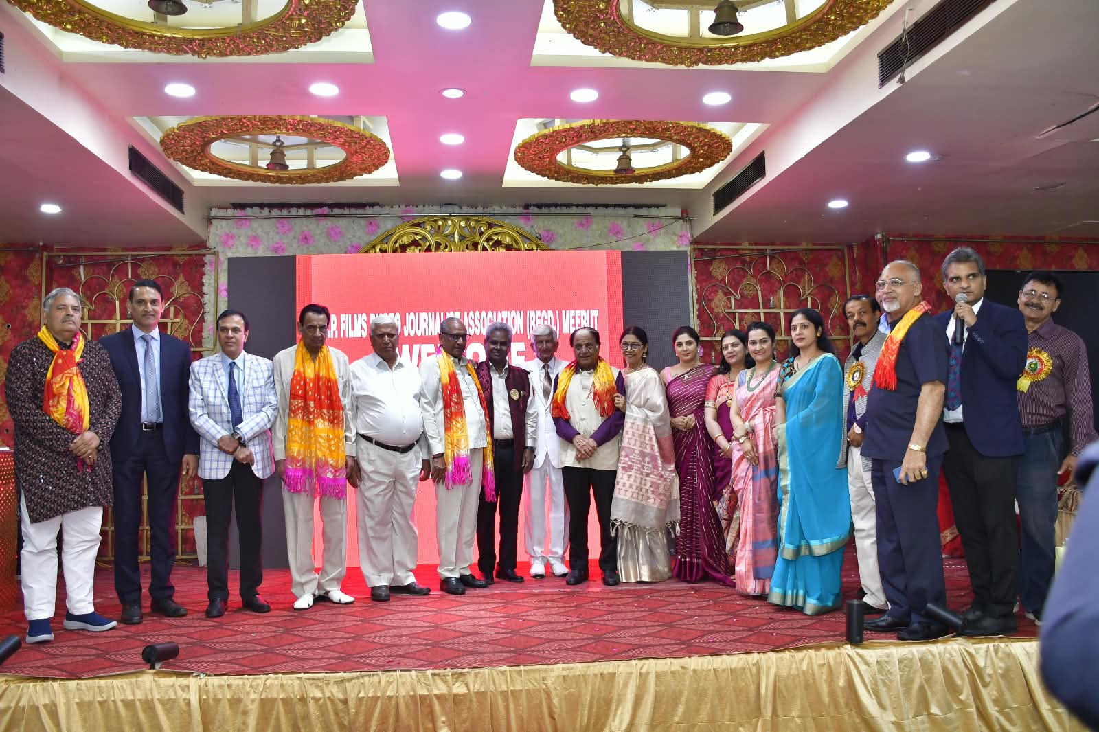 राजश्री फिल्म्स के पी.के. गुप्ता और भाजपा के राष्ट्रीय संगठन महामंत्री संजय विनायक जोशी रहे ‘प्राइड ऑफ मेरठ अवॉर्ड्स-2026’ के प्रमुख आकर्षण 2